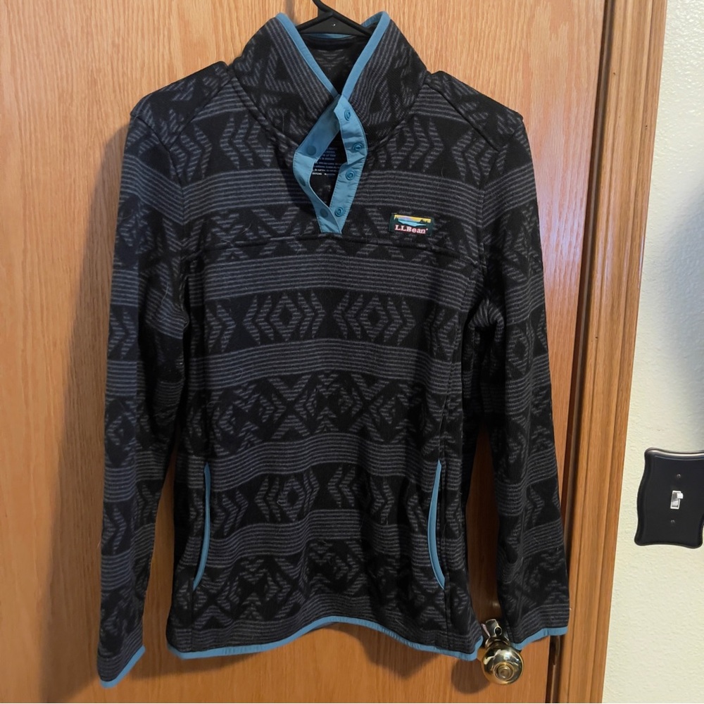 LL Bean Pull Over